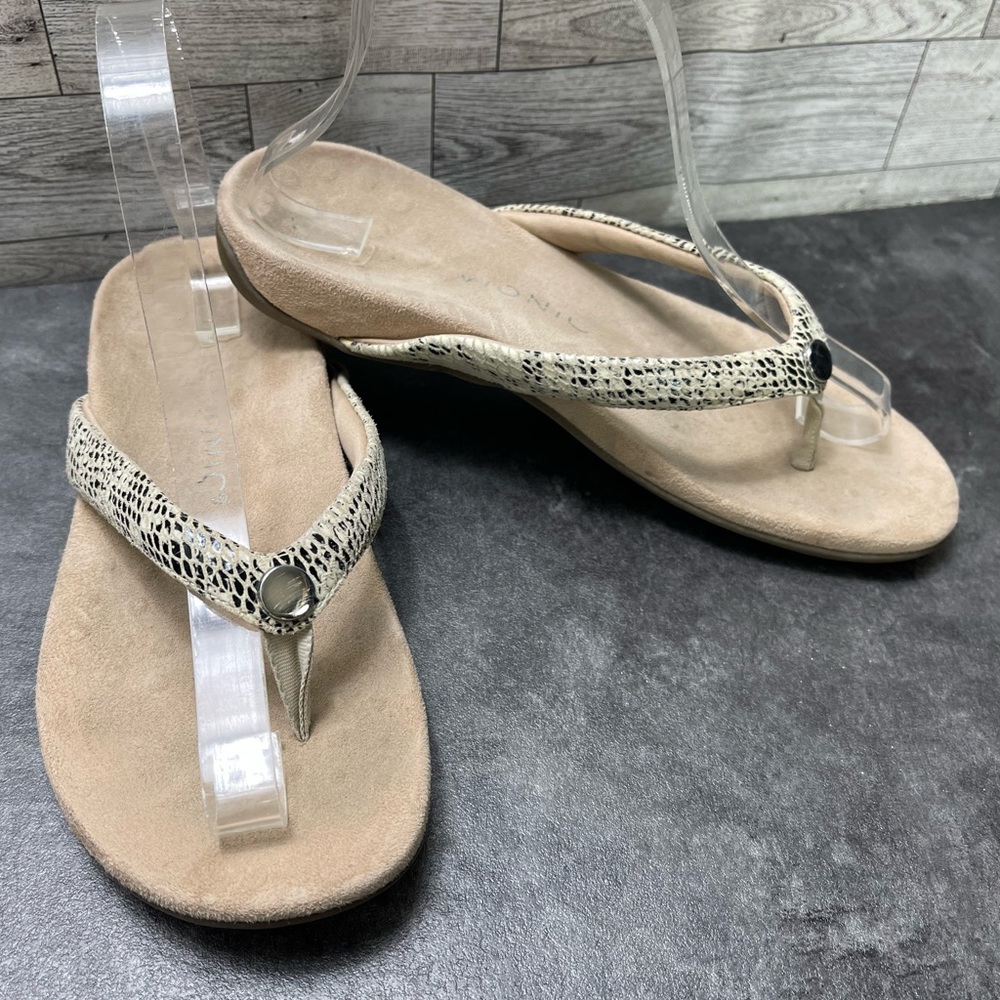 Vionic Davina Women’s Shoes Beige Black 7.5 M Snake Print Thong Sandals